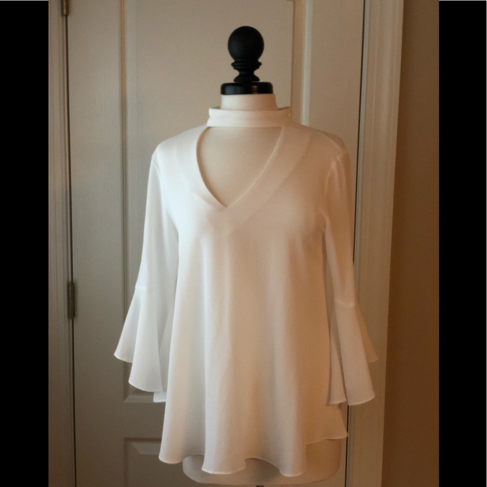 Beautiful white flowing top